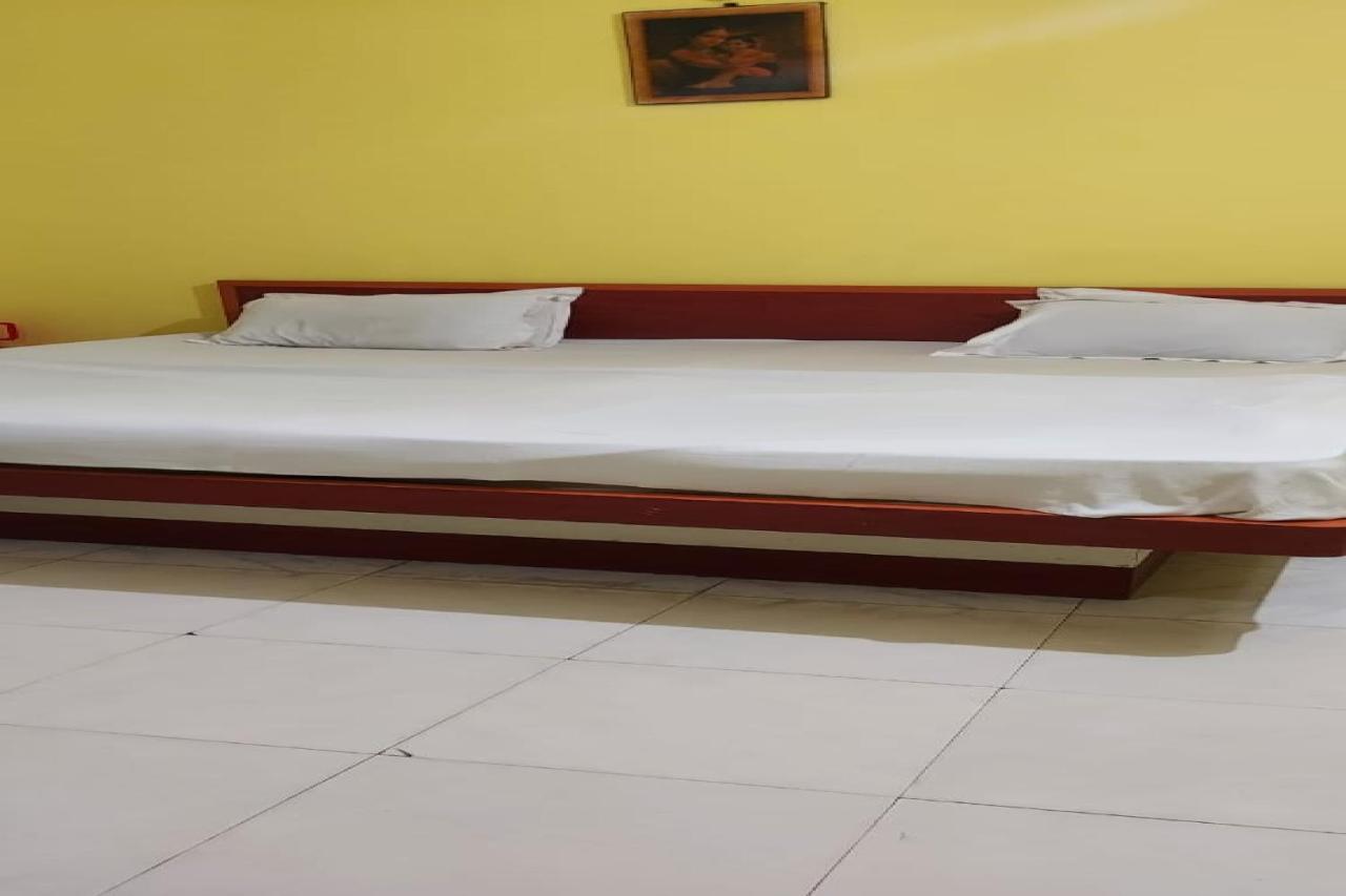 Spot On 73926 Hotel Anjanaa ปูรี ภายนอก รูปภาพ